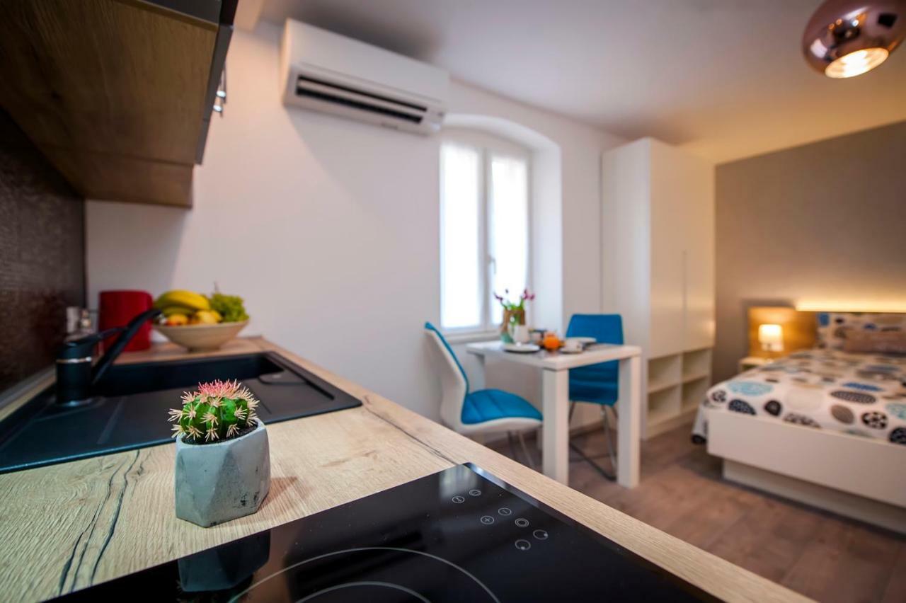 Studio Apartment Kris Rovinj Ngoại thất bức ảnh